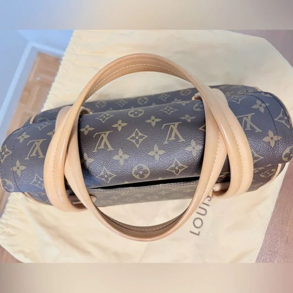Louis Vuitton Monogram Beverly GM Handbag Made in USA. - Picture 5 of 16